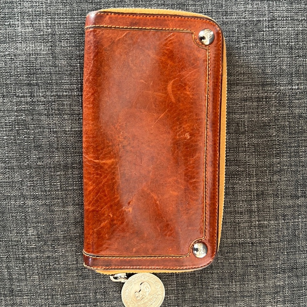 Fendi wallet